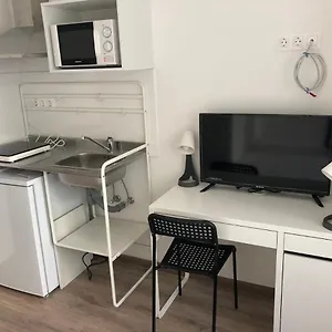 Omega , Budapest Magyarország